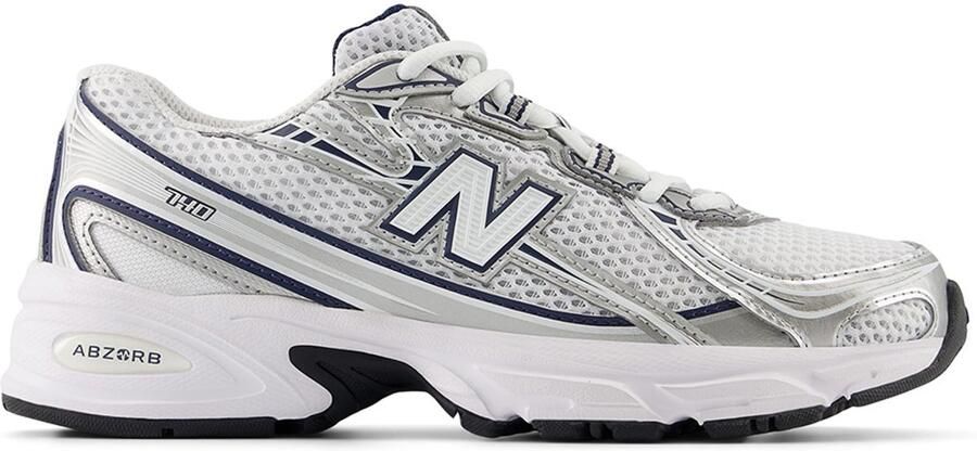 New Balance 740 (GS) Running in wit formaten: 37.5