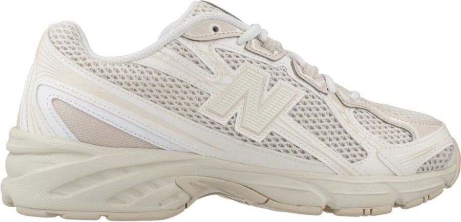 New Balance 740 Women Lifestyle beige Schoenen