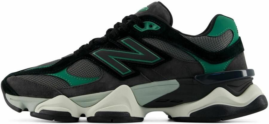 New Balance 9060 Unisex Black Outfield