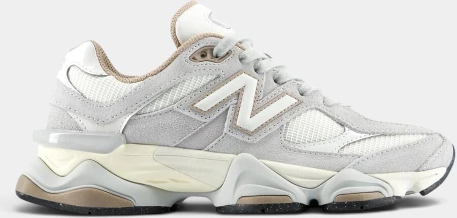 New Balance 9060 Unisex Driftwood Sea Salt