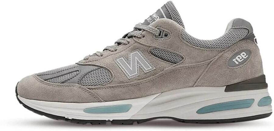 New Balance Sneakers Baskets 991V2 daim