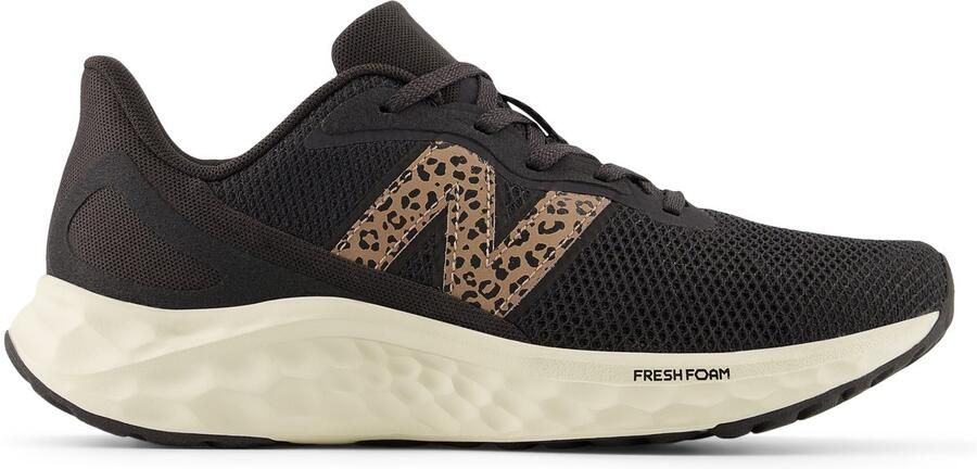 New Balance Women's Fresh Foam Arishi V4 Sneakers zwart