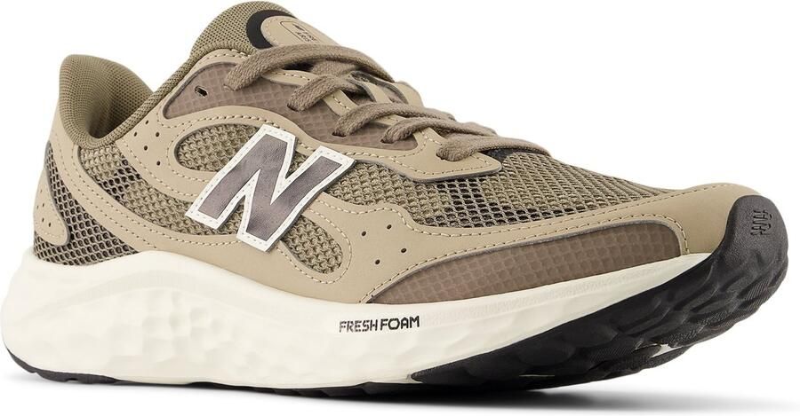 New Balance Fresh Foam Arishi V4 Hardloopschoenen beige