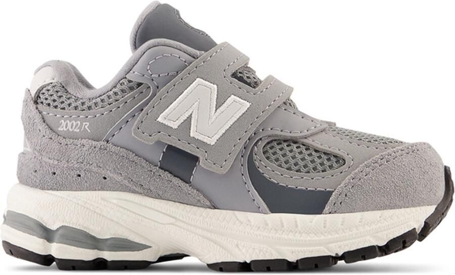 New Balance IV2002