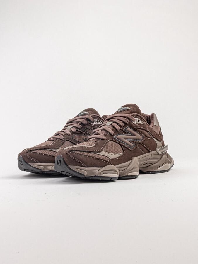 New Balance 9060 Lifestyle bruin Schoenen