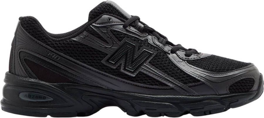New Balance 740 Lifestyle in zwart formaten: 38.5
