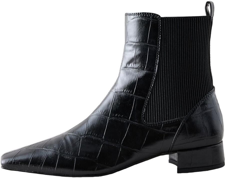 Next Dames Forever Comfort Chelsea-enkellaarzen met puntige neus Zwart
