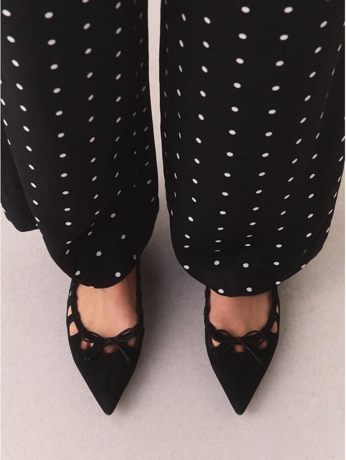 Next Dames Forever Comfort leren schoenen met puntneus en uitsnijding Zwart