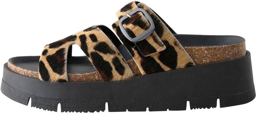 Next Dames Leren sandalen met gesp en bandjes Dierenprint