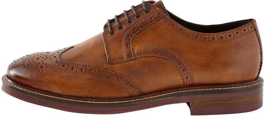 Next Heren Leren brogues met contrasterende zool brede pasvorm Bruin