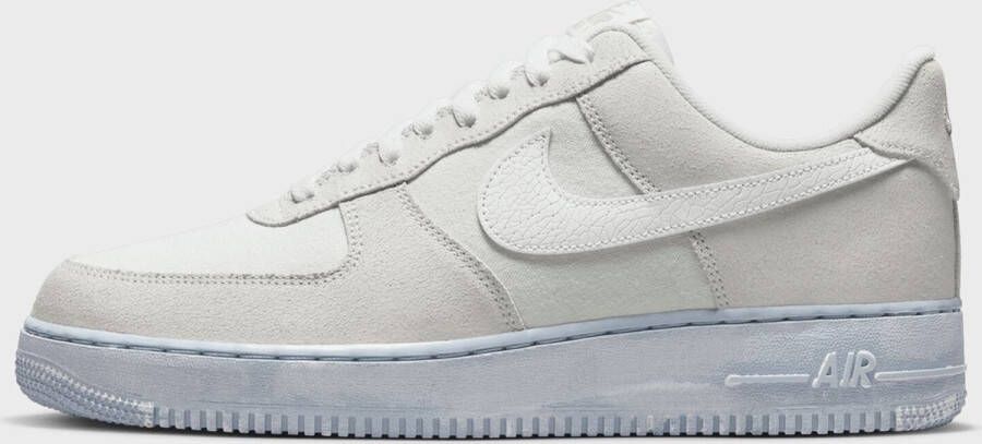 Nike Sportswear Sneakers laag 'Nike Air Force 1 '07 LV8 EMB'