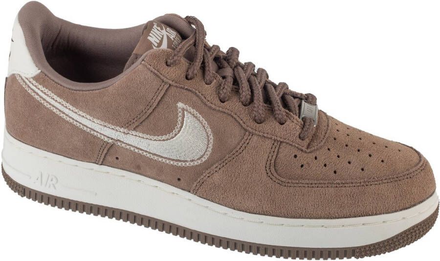 Nike Sportswear Sneakers laag 'AIR FORCE 1 07 LV8'