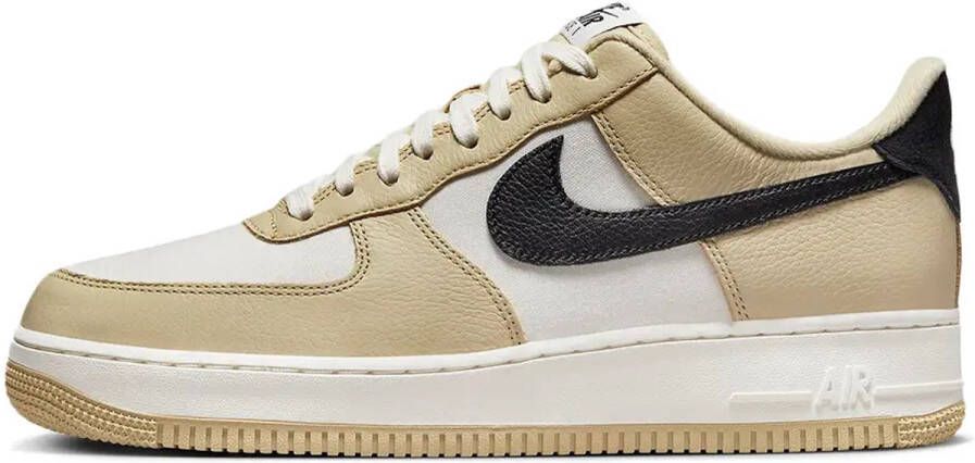Nike Air Force 1 '07 LX NBHD Team Gold Sneakers Unisex Beige Wit