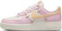Nike WMNS Air Force 1 '07 LX women lichtroze Schoenen - Thumbnail 1