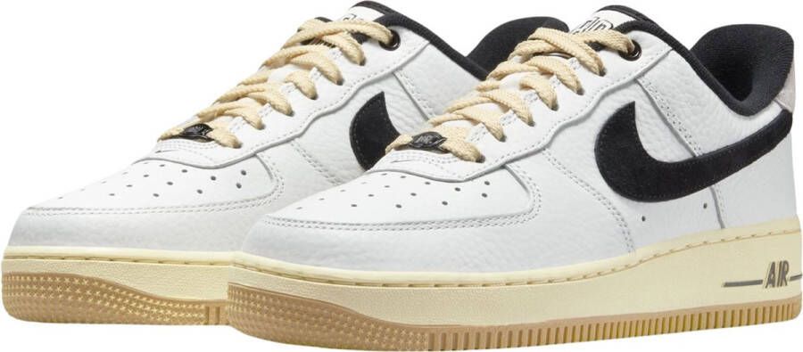 Nike Air Force 1 '07 LX Sneakers Dames