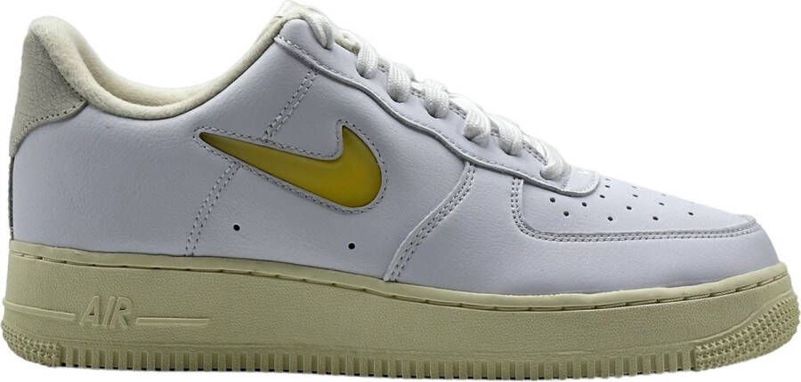 Nike Air Force 1 '07 LX (Jewel Pale Vanilla)