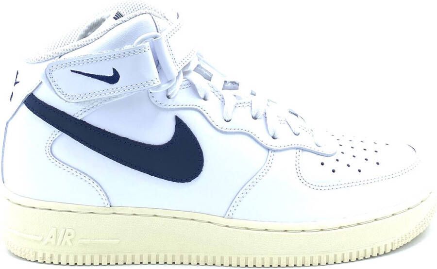 Nike Air Force 1'07 Mid Sneakers Wit Leer