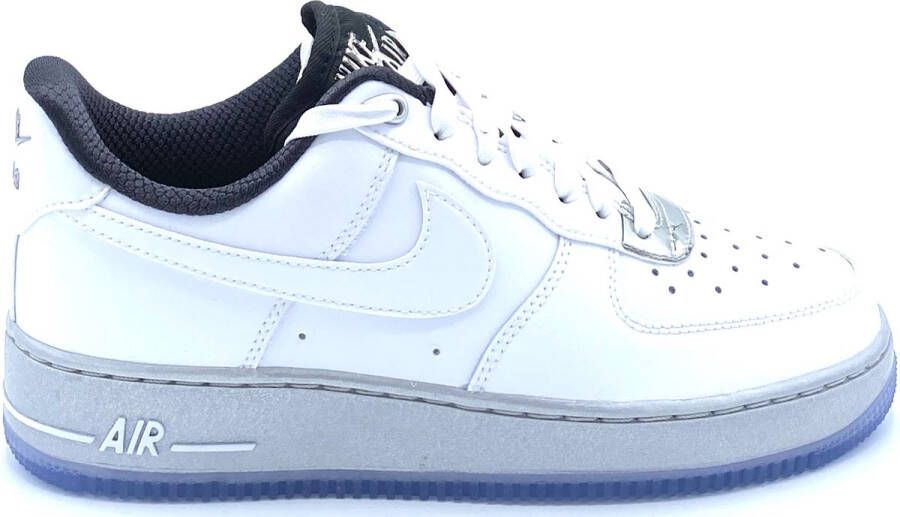 Nike Air Force 1 07 SE White Chrome Sneakers Unisex Wit Chrome Zwart
