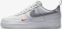 Nike Herenschoenen Air Force 1 '07 Photon Dust Safety Orange White Cool Grey- Heren Photon Dust Safety Orange White Cool Grey - Thumbnail 5