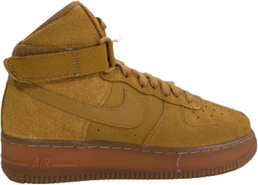 Nike Air Force 1 High Lv8 3 (gs) Basketball Schoenen wheat wheat gum light brown maat: 36.5 beschikbare maaten:36.5 37.5 38.5 39 40