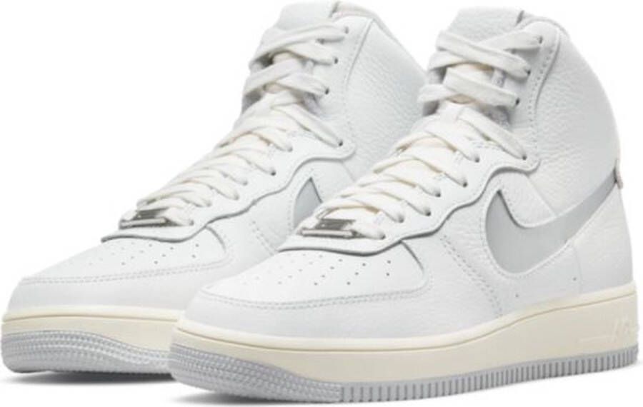 Nike Wmns Air Force 1 Sculpt Basketball Schoenen summit white silver coconut milk maat: 38.5 beschikbare maaten:37.5 38.5 39 40 36.5 - Foto 3