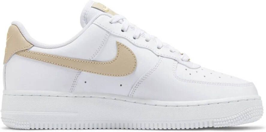 Nike Air Force 1 07 Essential Dames White Rattan White Rattan- Dames White Rattan White Rattan