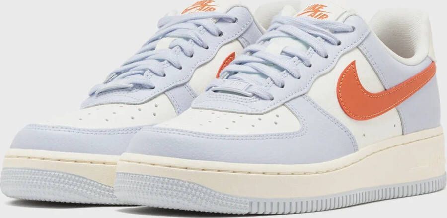 Nike Air Force 1 Low '07 Lichtblauw Gebroken Wit Oranje Sneakers