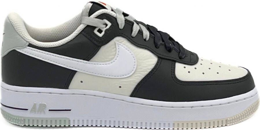 Nike Air Force 1 '07 LV8 Herenschoen Black Phantom White Light Silver- Heren Black Phantom White Light Silver