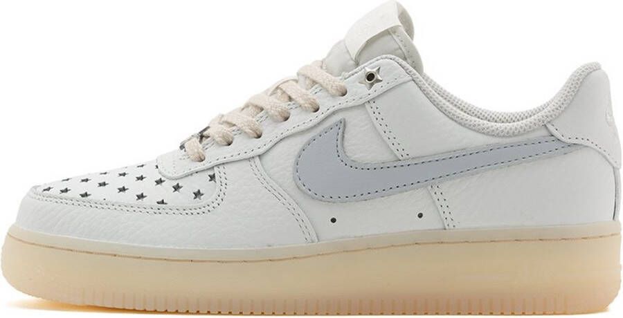 Nike Air Force 1 Low Summit White Pure Platinum Sneakers unisex