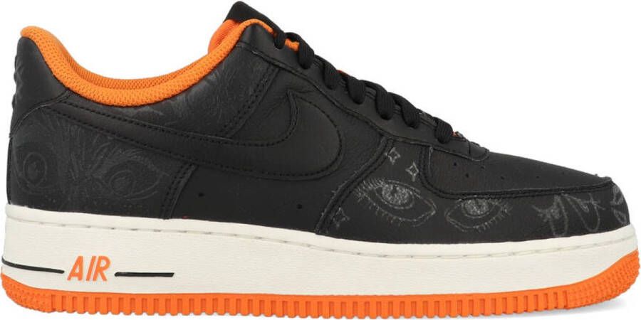 Nike Air Force 1 PRM DC8891 001 Zwart Oranje 42.5