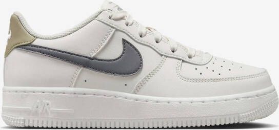 Nike Sportswear Sneakers 'Nike Air Force 1 LV8 2'