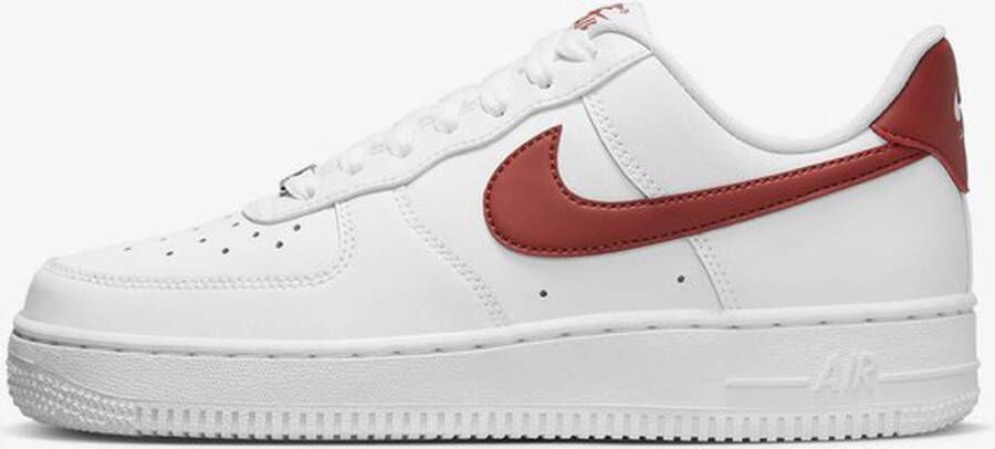 Nike Wmns Air Force 1 '07 Basketball Schoenen white rugged orange maat: 36.5 beschikbare maaten:36.5 37.5 38 40.5