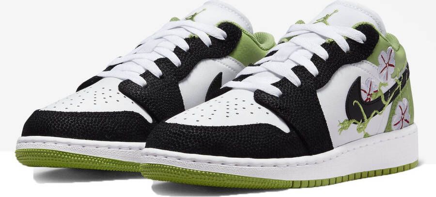 Nike Air Jordan 1 Low SE Sneakers Zwart Wit Groen