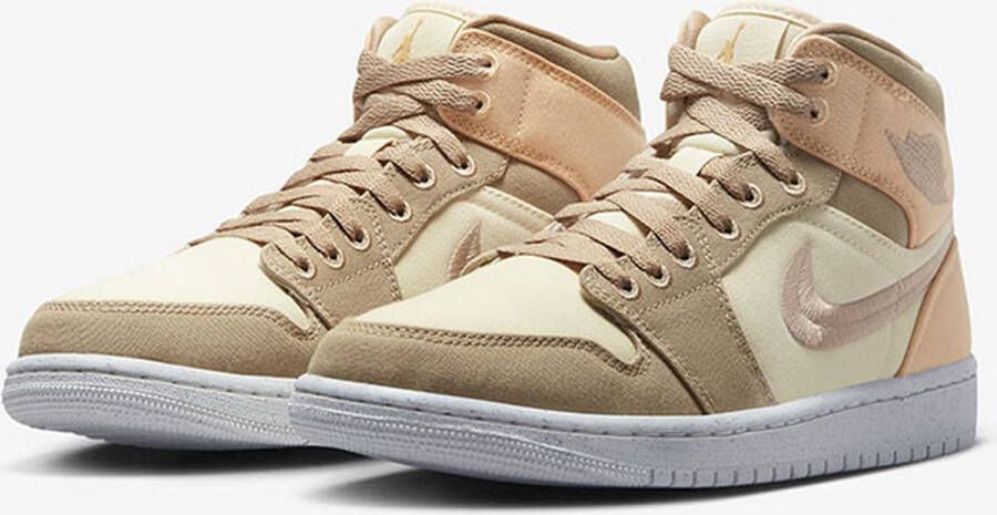 Nike Sportswear Sneakers hoog 'AIR JORDAN 1 MID SE'