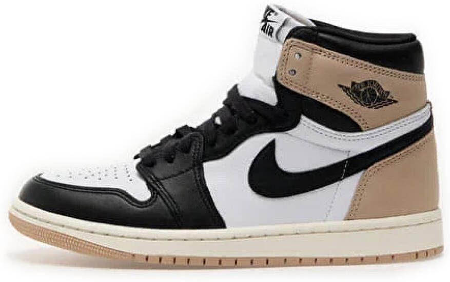 Nike Air Jordan 1 Retro High OG 'Latte' Dames Sneakers