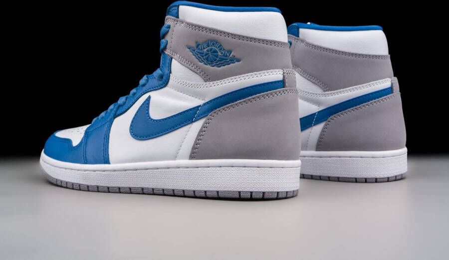 Nike Air Jordan 1 Retro High OG True Blue DZ5485-410 BLAUW Schoenen