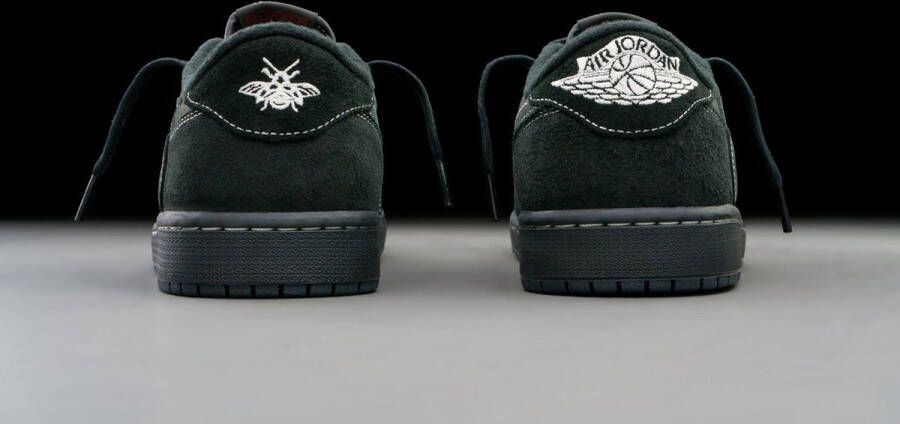 Nike Air Jordan 1 Retro Low OG SP Travis Scott Black Phantom DM7866-001 ZWART Schoenen