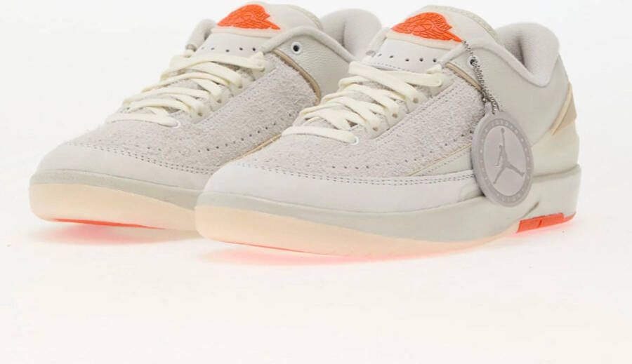 Nike Air Jordan 2 Retro Low SP White Sail-Light (2 Extra veters Groen Oranje)