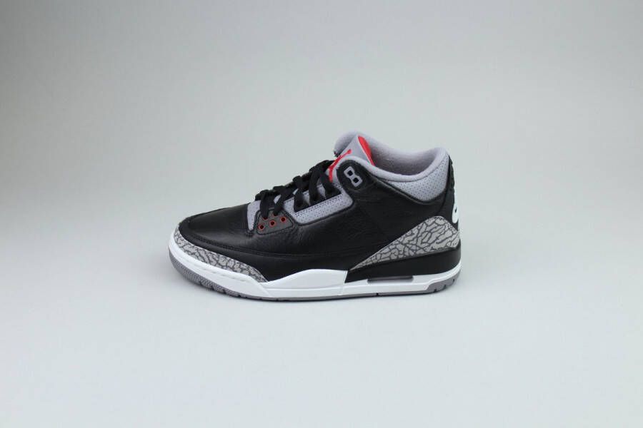Nike Air Jordan 3 Retro OG 'Black Cement' (2024)