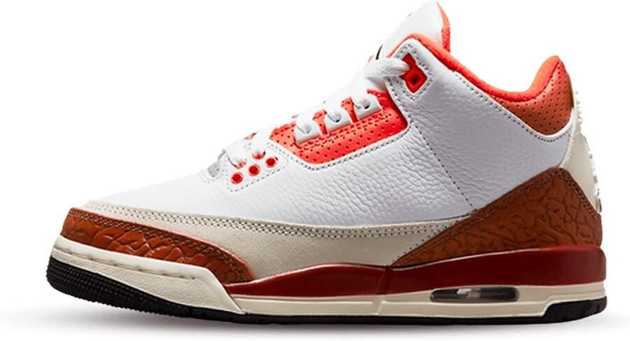Air Jordan 3 SE Dunk on Mars (GS) DV7028-108 wit orange sneakers