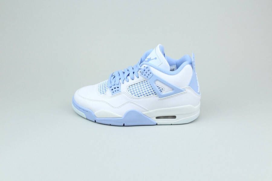 Nike Air Jordan 4 Retro 'Forget Me Not' (Women's)