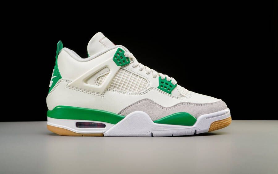 Nike Air Jordan 4 Retro SB Pine Green DR5415-103 GROEN Schoenen