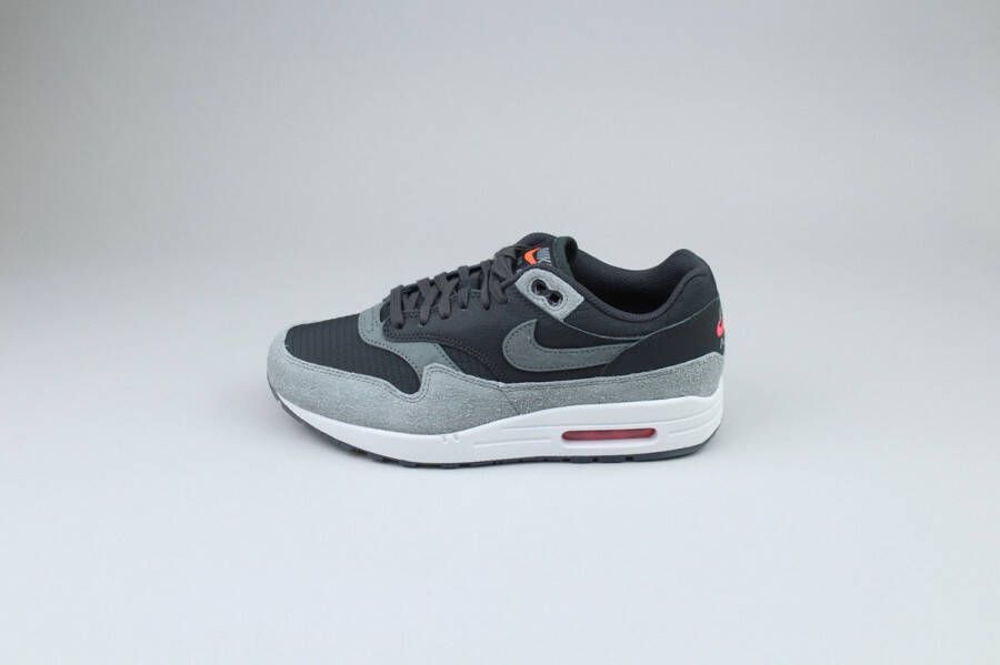 Nike Premium Dark Smoke Grey Sneakers Gray