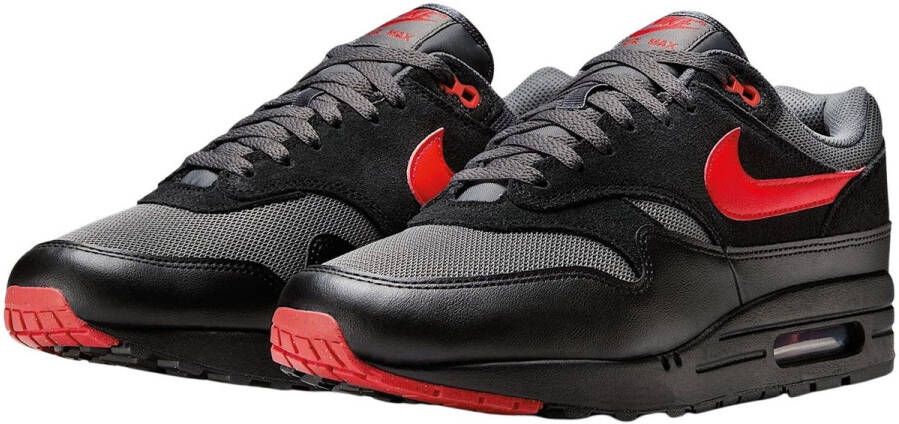 Nike Air Max 1 Essential Vamps Sneakers Unisex Zwart Rood