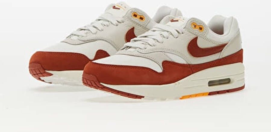 Nike Sneakers Air Max 1 LX Rugged Orange