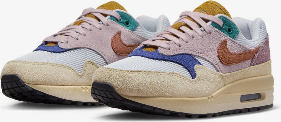 Nike AIR MAX 1 PREMIUM SNEAKER