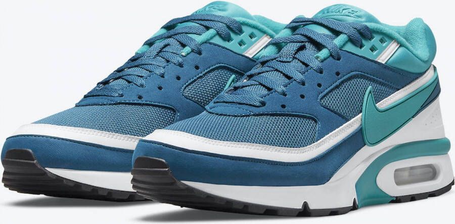 Nike Air MAX CLASSIC BW MARINA Sneakers Unisex