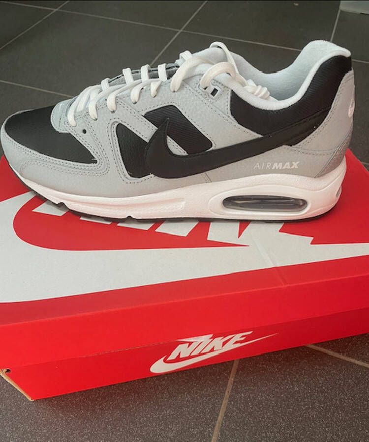 Nike AIR MAX COM D LEATHER PREMIUM SNEAKER