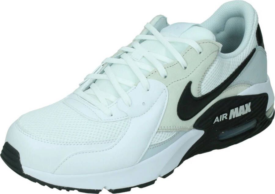 Nike air max excee in de kleur wit