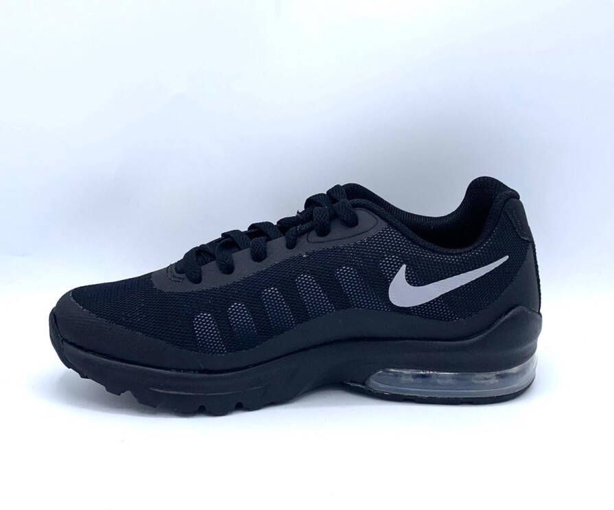 Nike Air Max Invigor Jongens Sneakers Black Wolf Grey